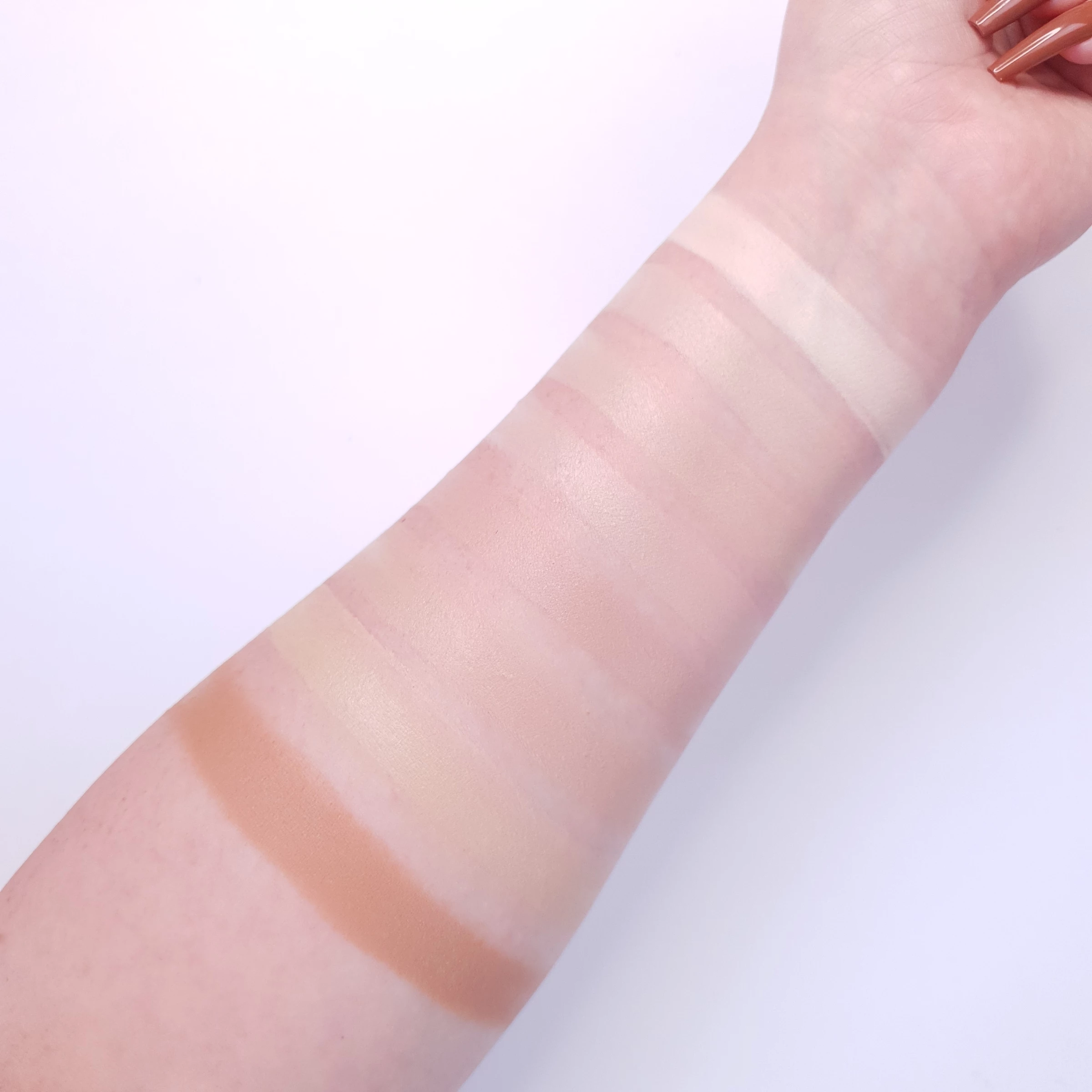 Revolution Makeup Revolution Relove Super Serum Foundation F3 – Bild 3