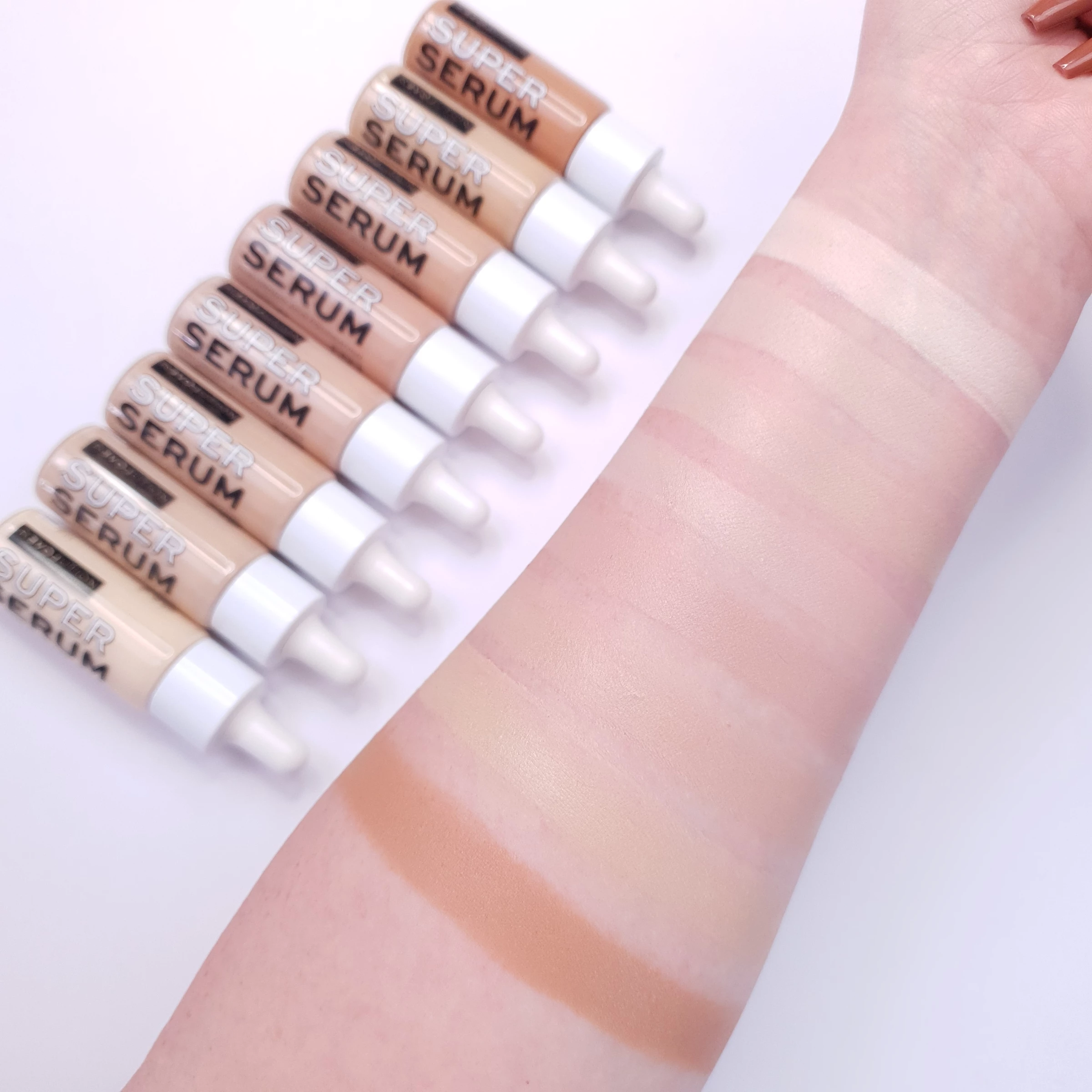 Revolution Makeup Revolution Relove Super Serum Foundation F4 – Bild 2