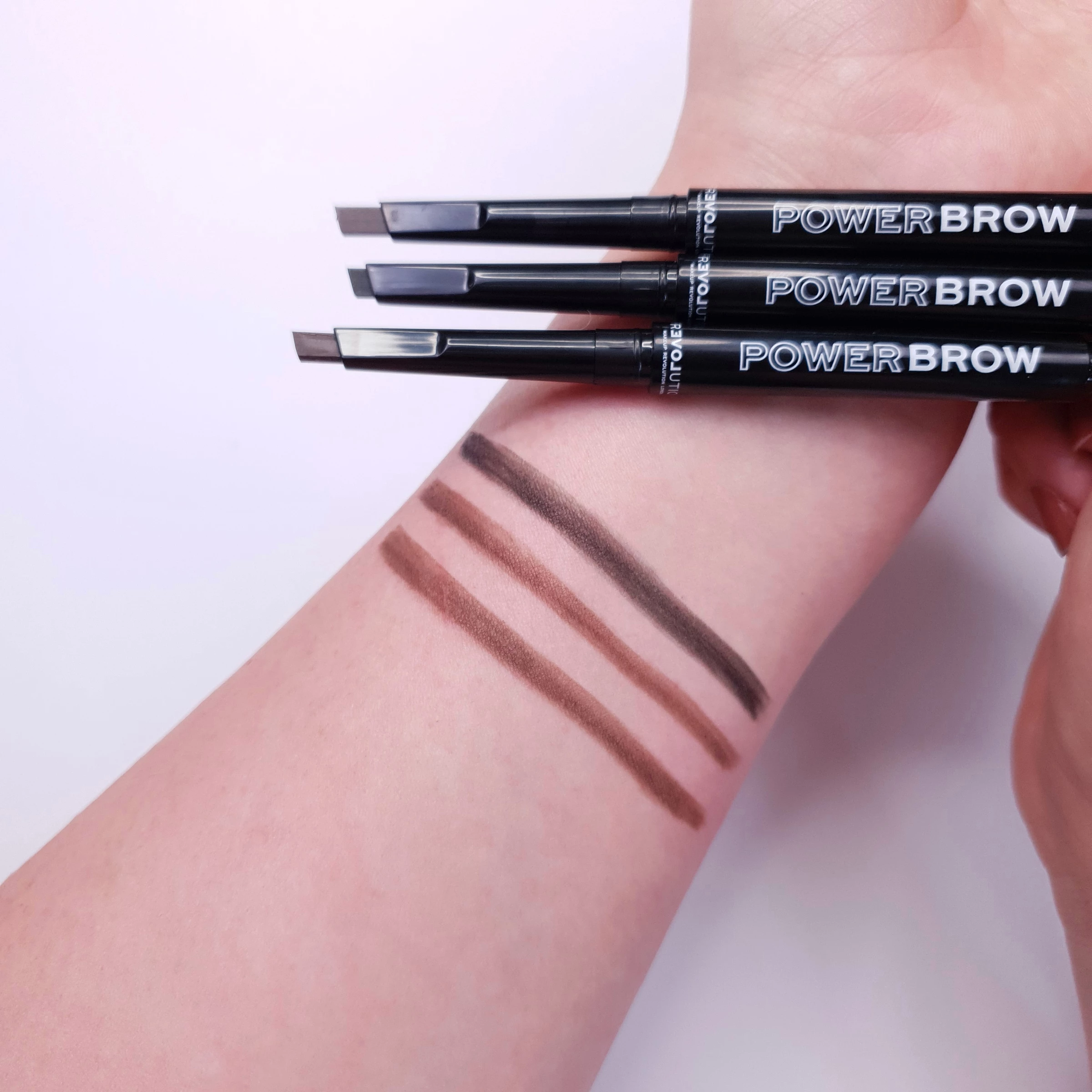 Revolution Makeup Revolution Relove Power Brow Pencil Brown – Bild 3