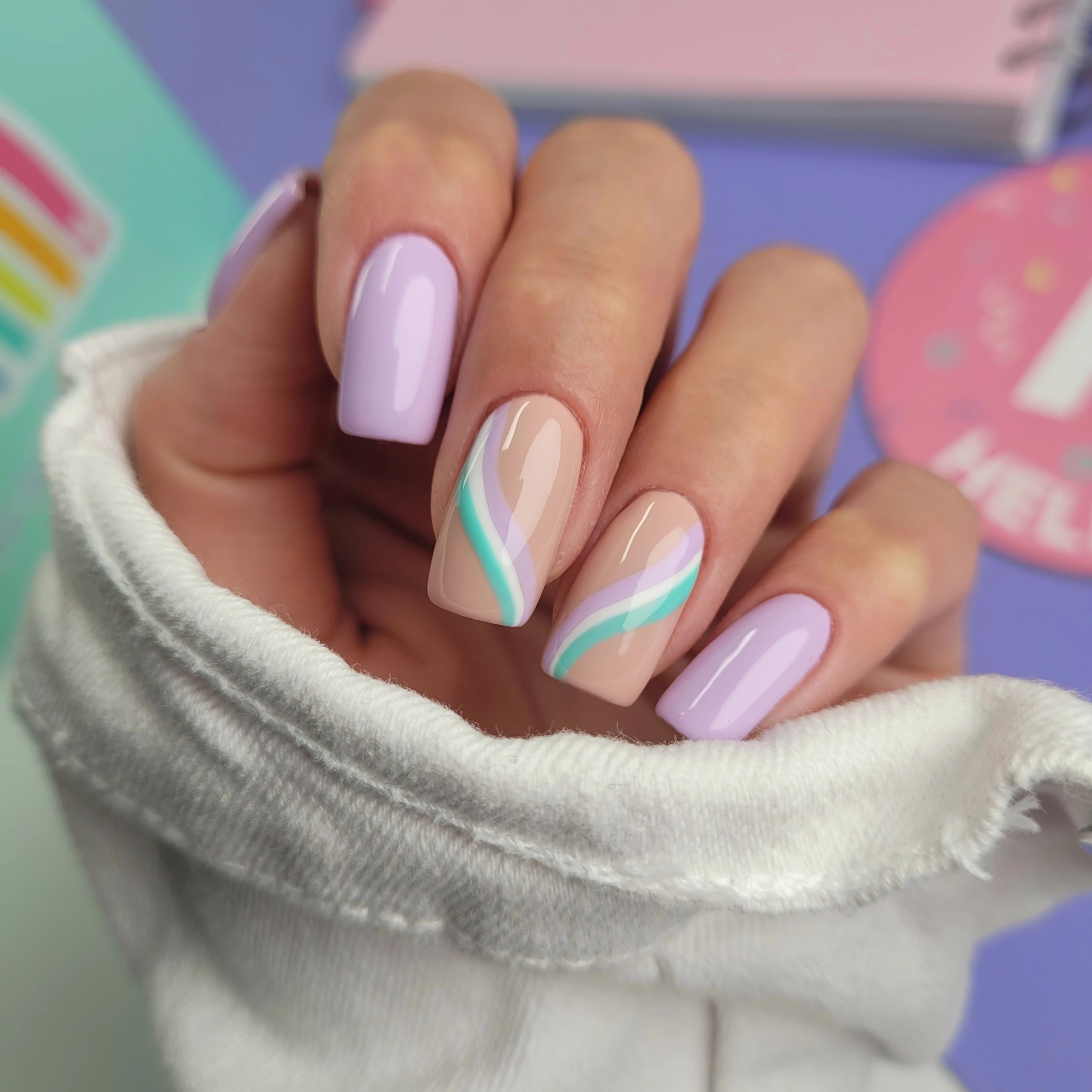 #301 Hi Hybrid Sport UV Nagellack Clear Lavender â Bild 3